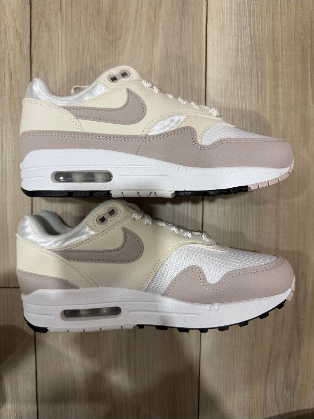 Nike Air Max 1 Beige, Cream & White